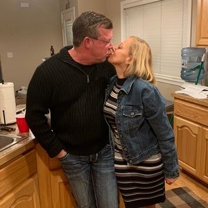 Meet your Posher, Debbie